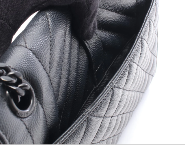 Saint Laurent Envelope Medium Chain shoulder bag Leather Black